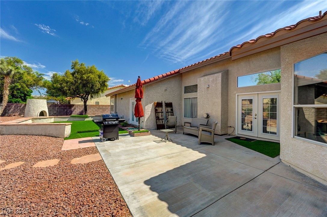 5865 North Conquistador Street