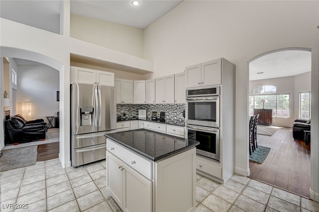 5865 North Conquistador Street