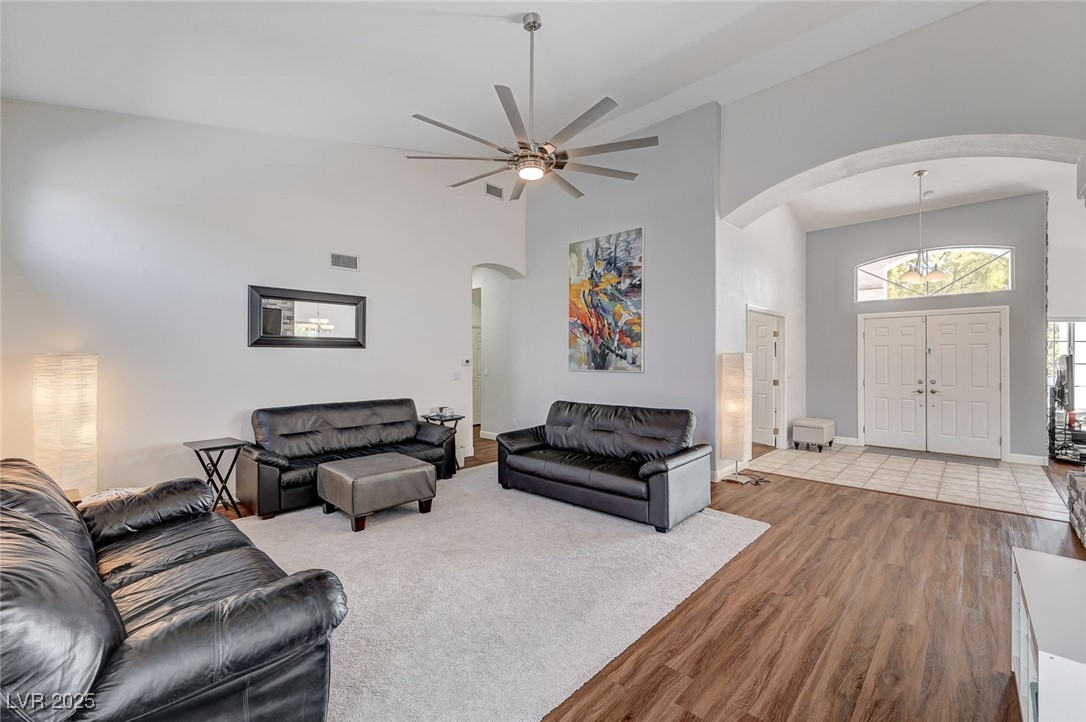 5865 North Conquistador Street