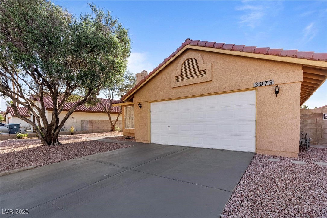 3973 El Camino Road