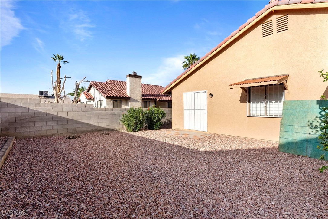 3973 El Camino Road