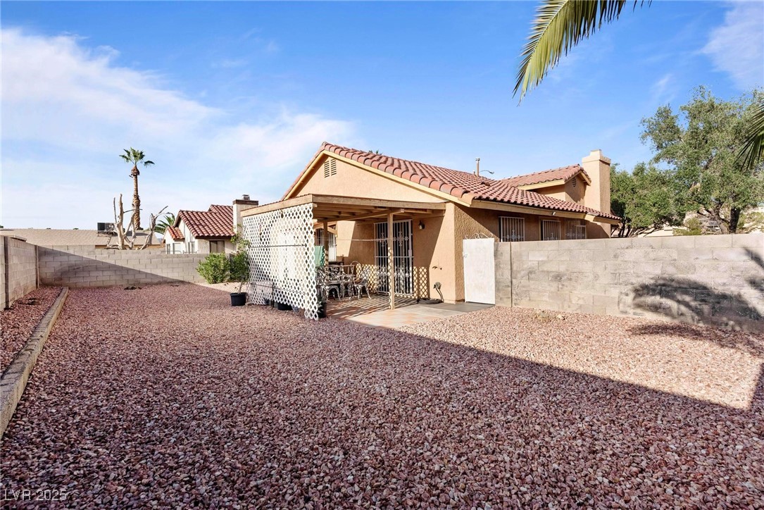 3973 El Camino Road