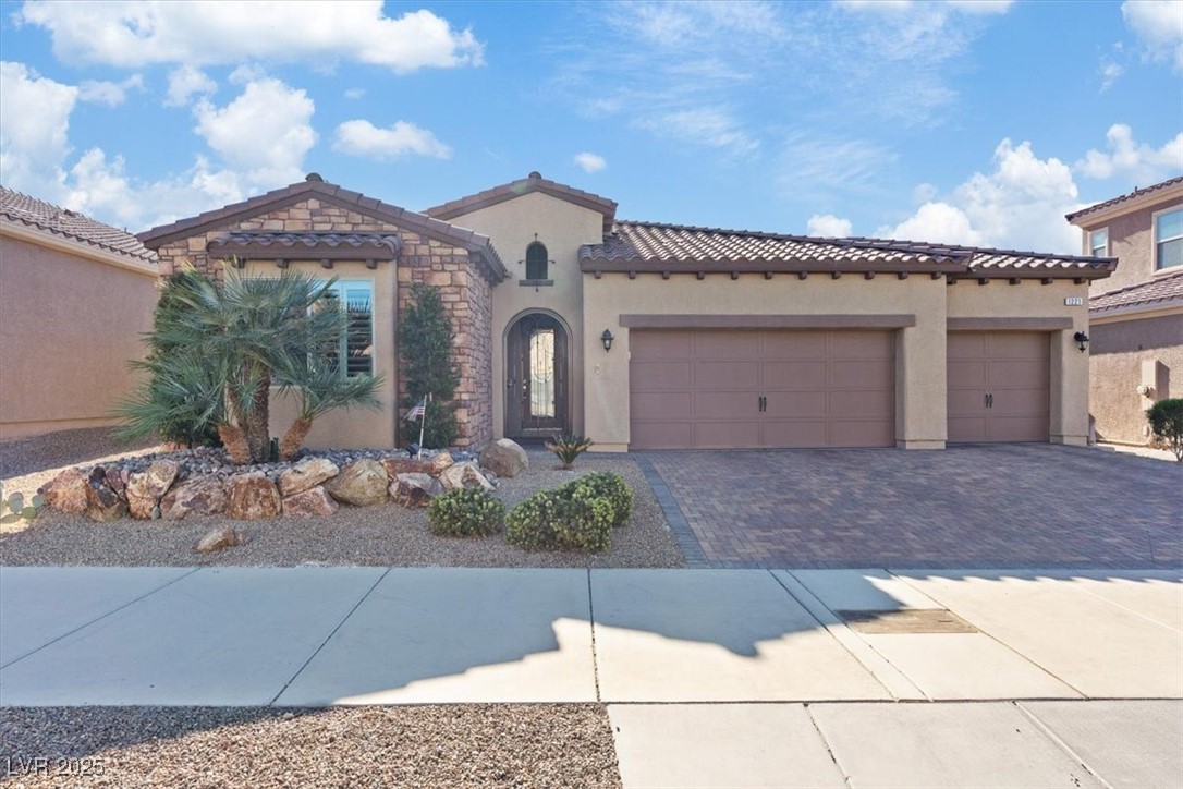 1221 Olivia Parkway