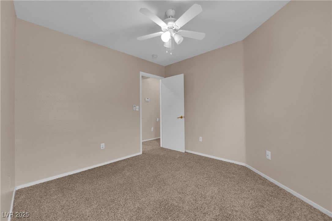 10646 Shifting Breeze Avenue