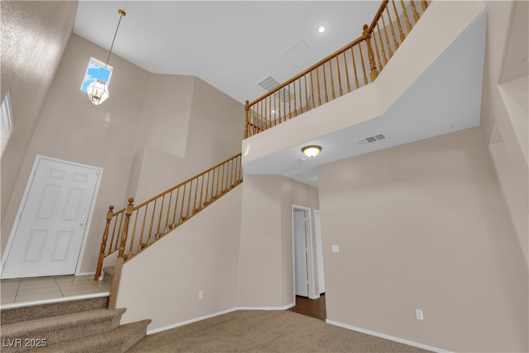 10646 Shifting Breeze Avenue