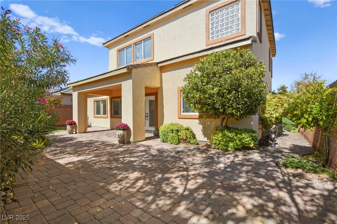 11333 Hedgemont Avenue