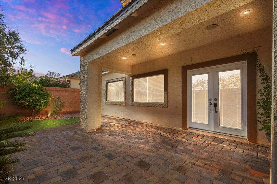 11333 Hedgemont Avenue