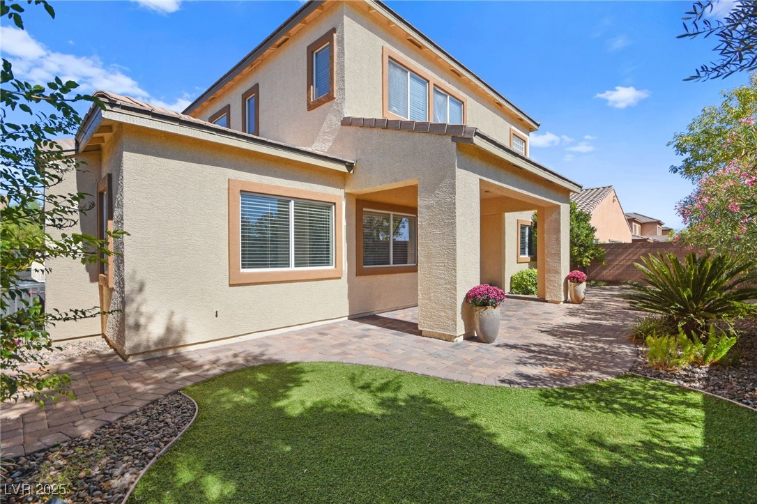 11333 Hedgemont Avenue