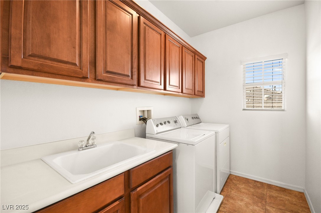 11333 Hedgemont Avenue