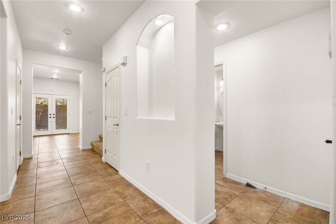 11333 Hedgemont Avenue