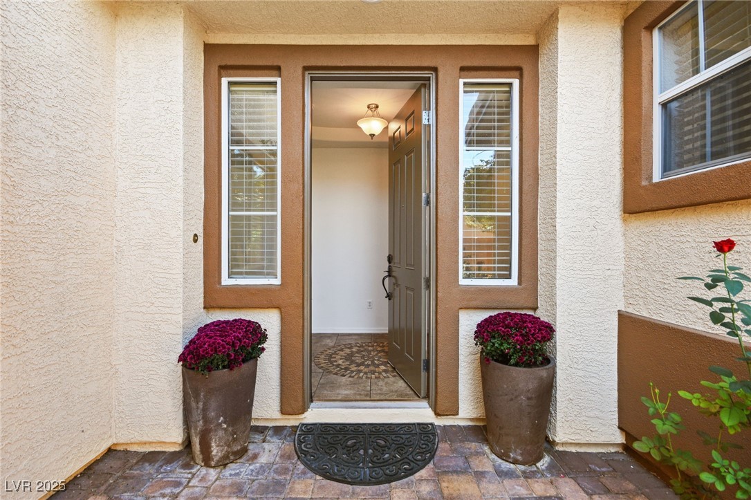 11333 Hedgemont Avenue