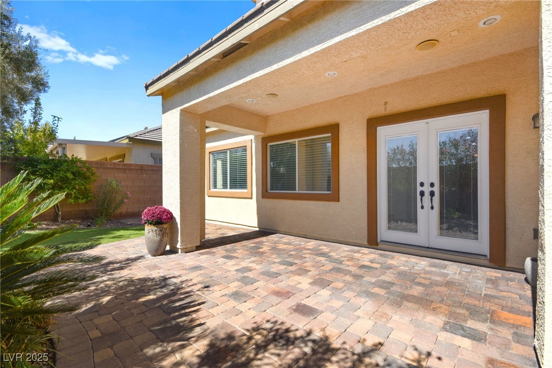 11333 Hedgemont Avenue