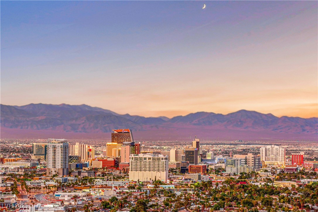 322 Karen Avenue 3608