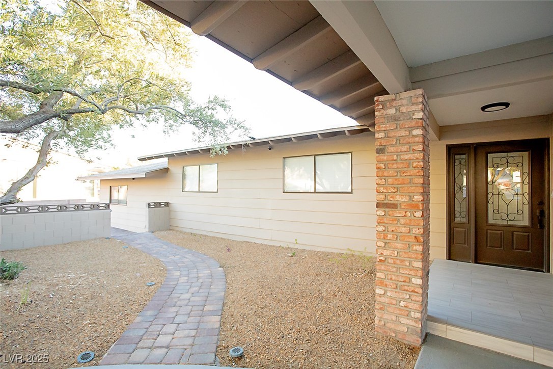 749 Rossmore Drive
