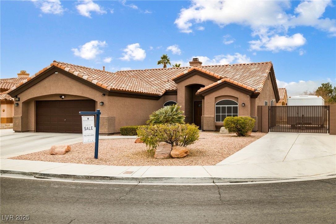 5445 Rose Hills Street