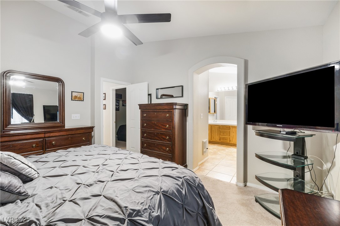 5445 Rose Hills Street