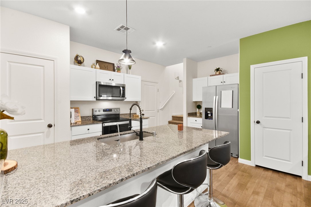 531 Thistleberry Avenue