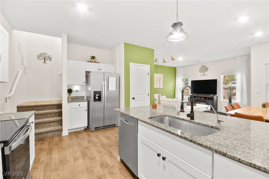 531 Thistleberry Avenue