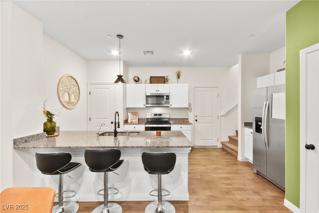 531 Thistleberry Avenue