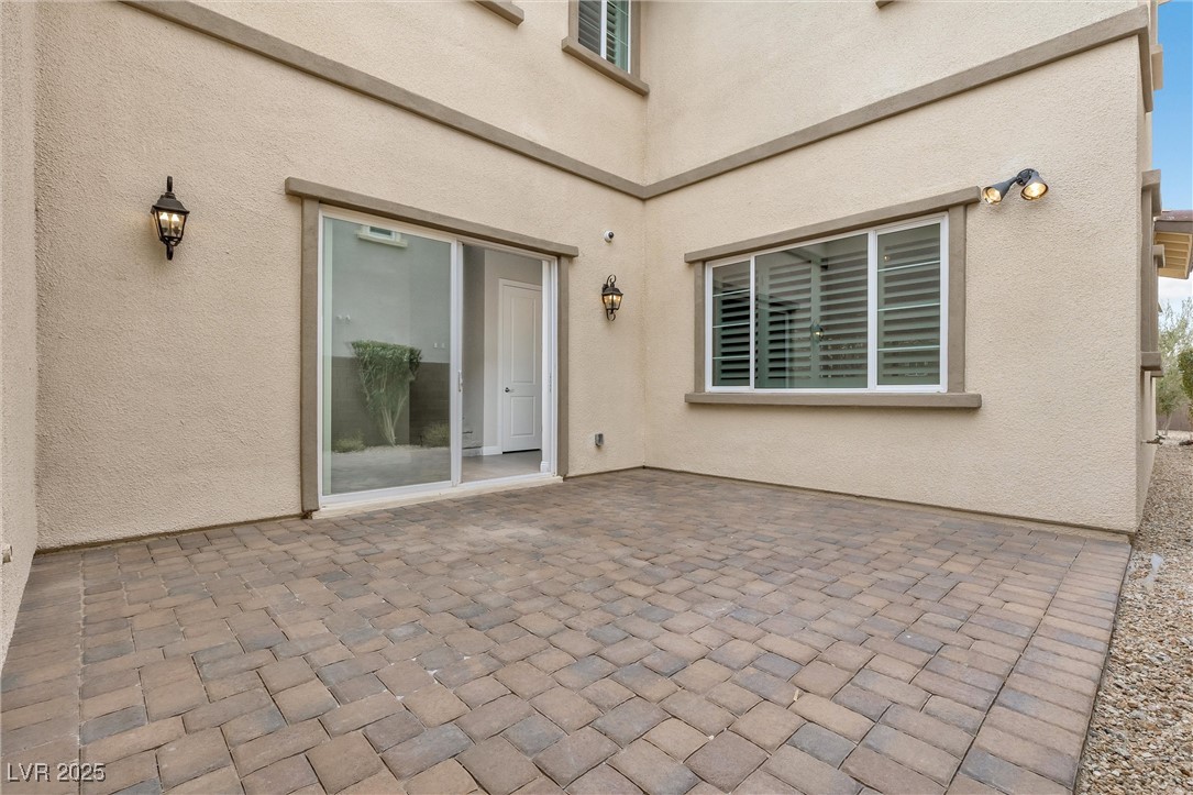 2571 Hazelburn Avenue