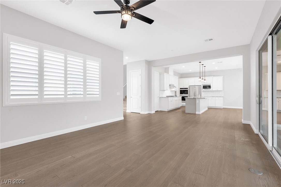 2571 Hazelburn Avenue