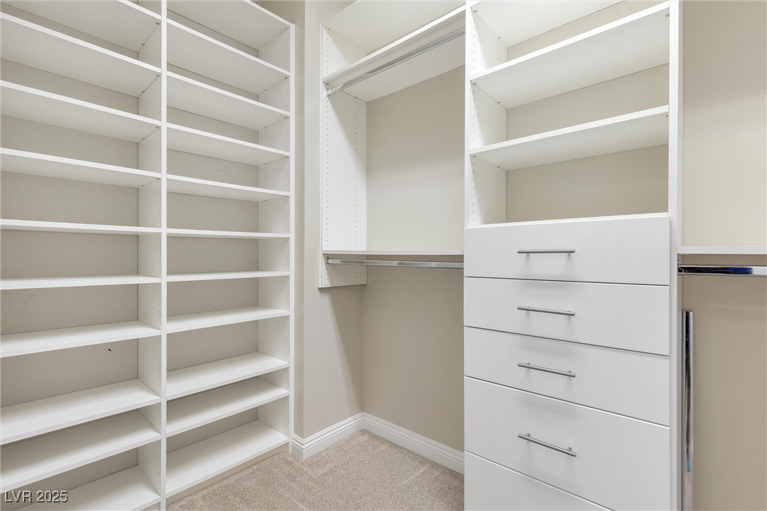 2571 Hazelburn Avenue