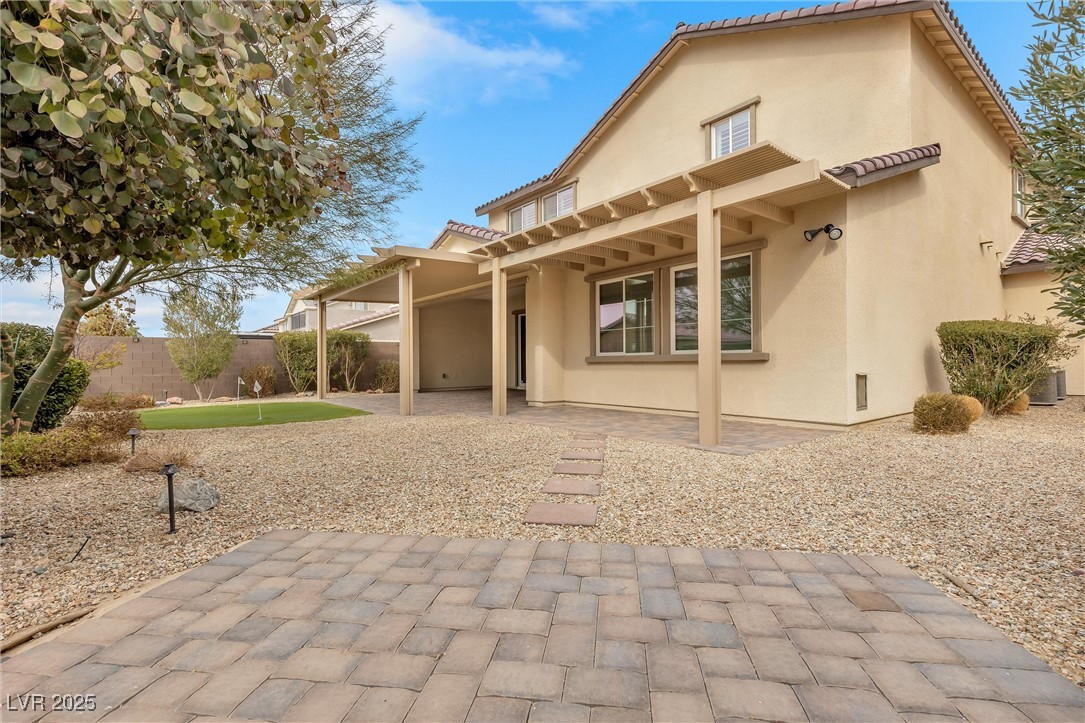 2571 Hazelburn Avenue