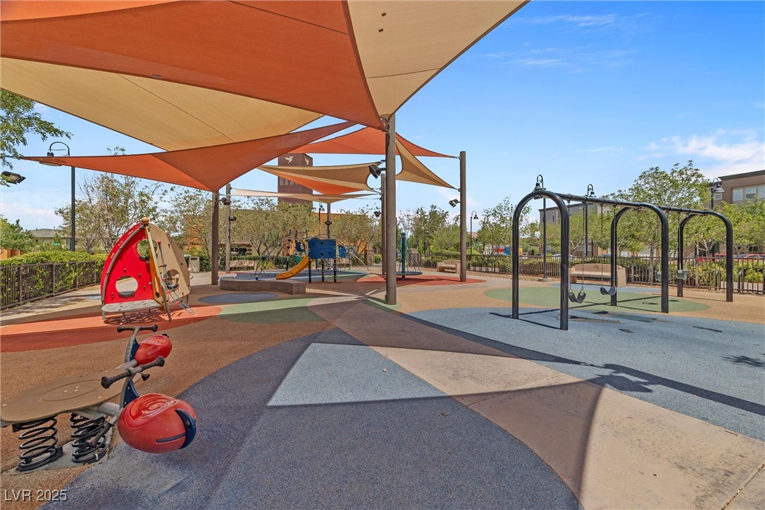 2571 Hazelburn Avenue