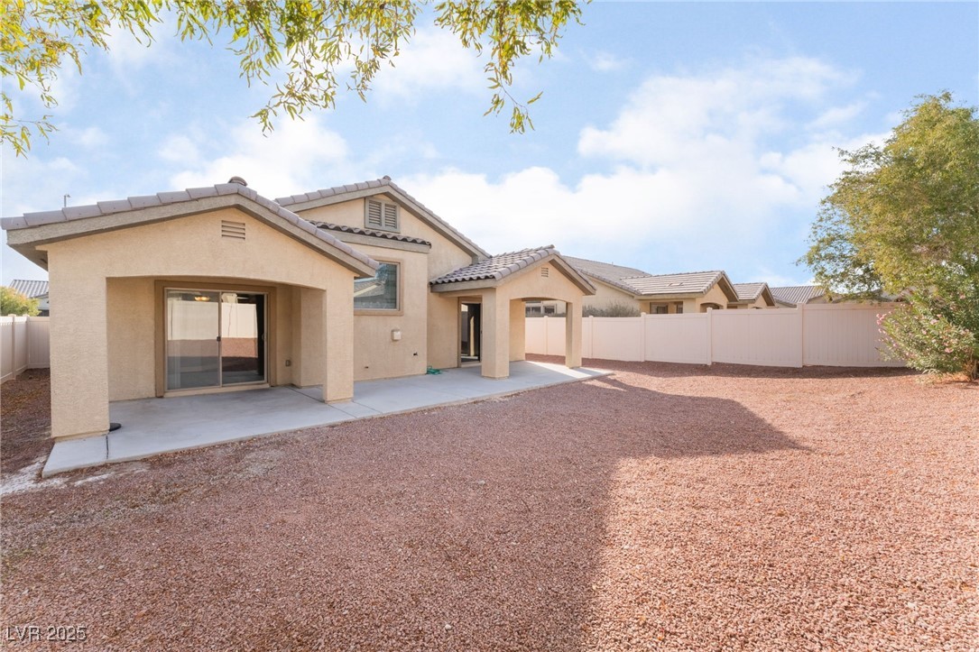 3008 Blush Noisette Avenue