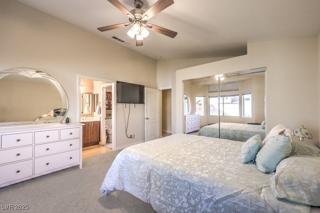 1806 Hollyberry Court