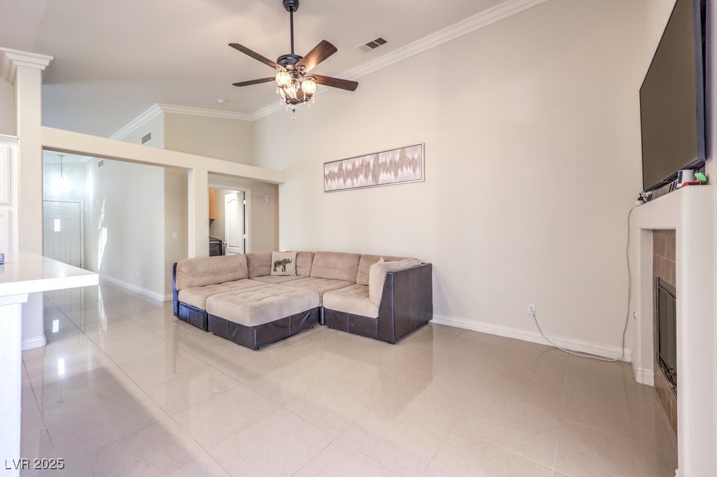 1806 Hollyberry Court