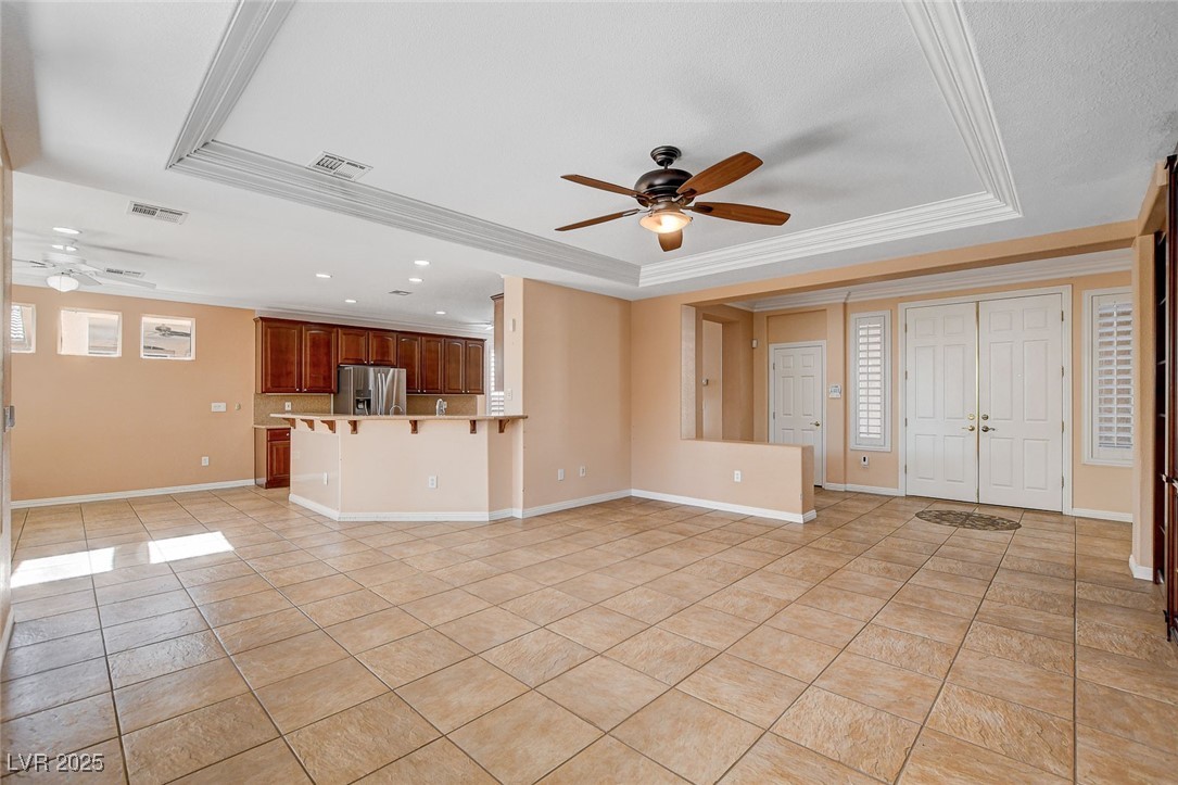 5026 Vincitor Street