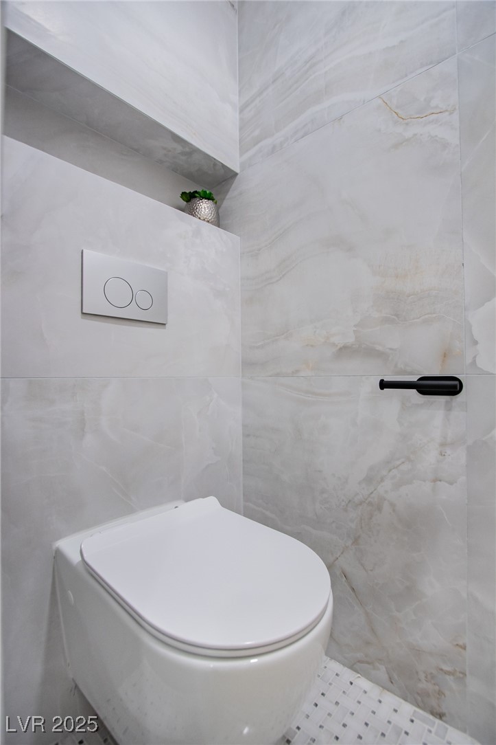 3180 South Tioga Way