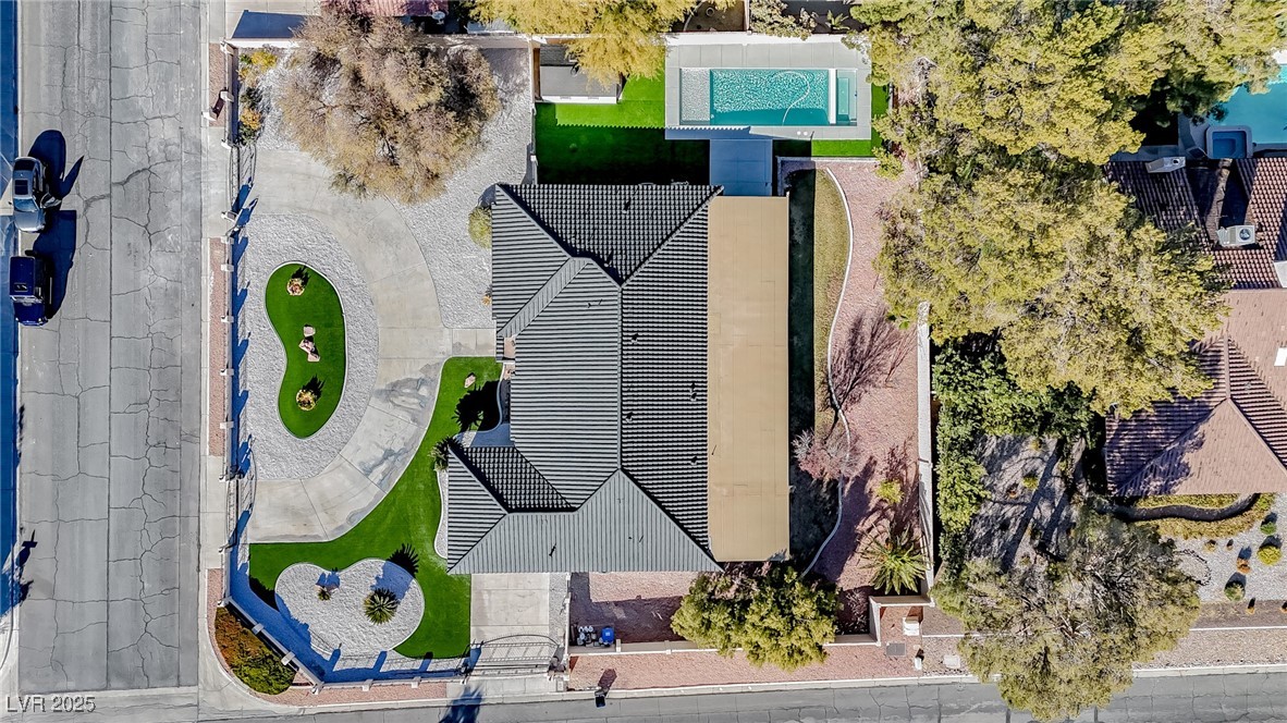 3180 South Tioga Way