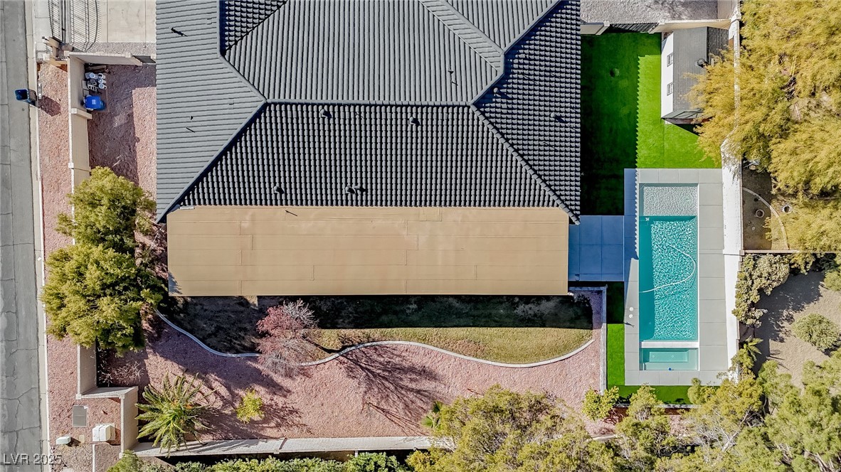 3180 South Tioga Way