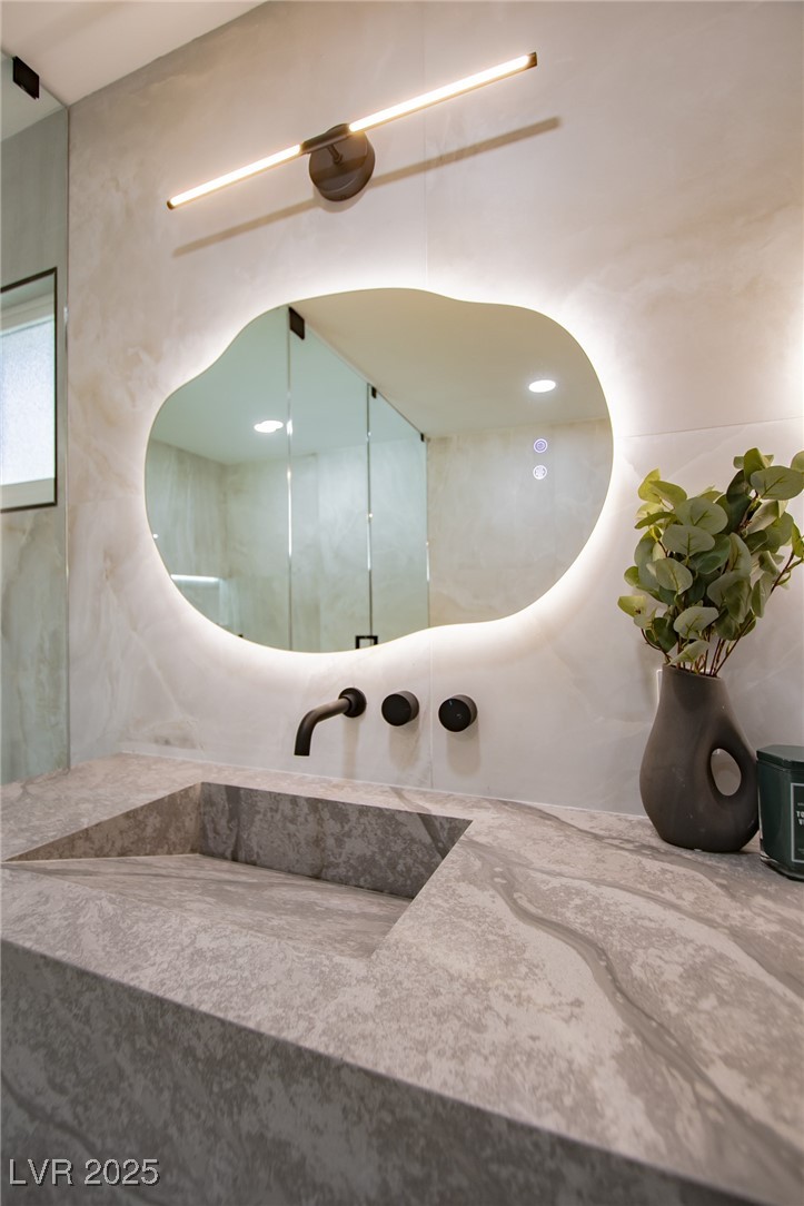 3180 South Tioga Way