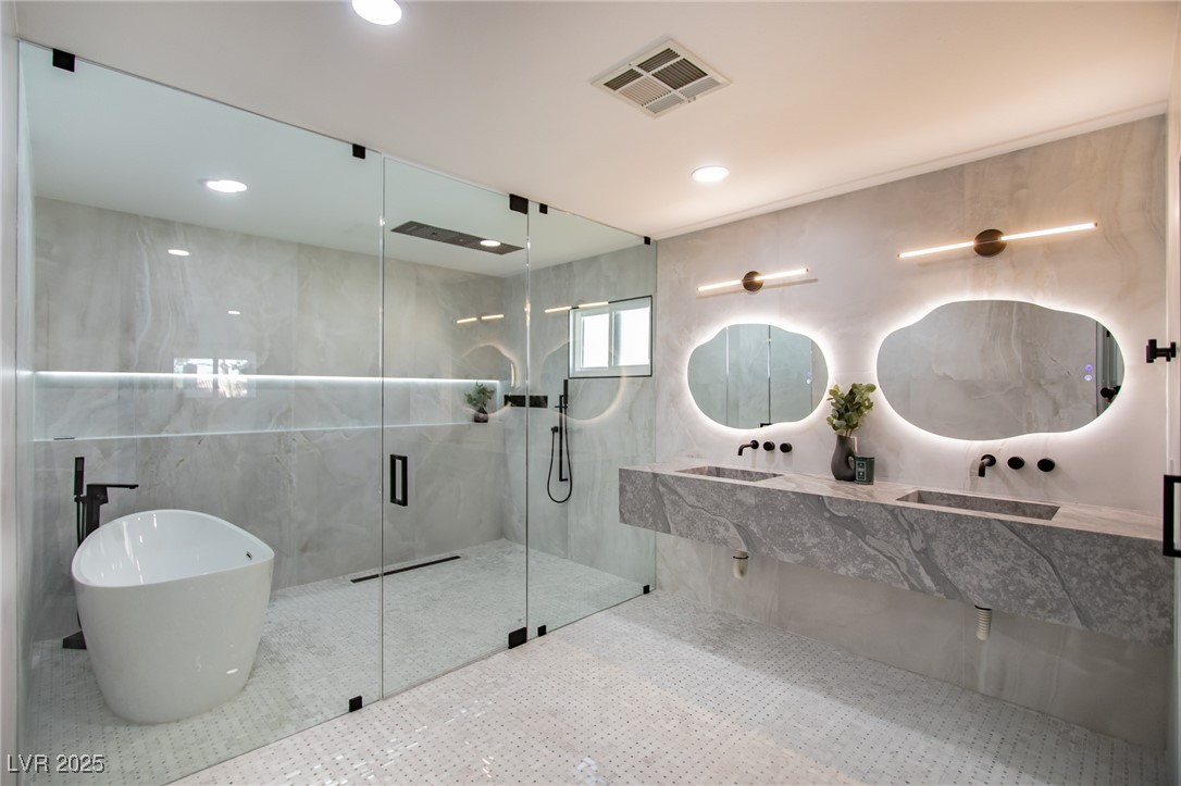 3180 South Tioga Way