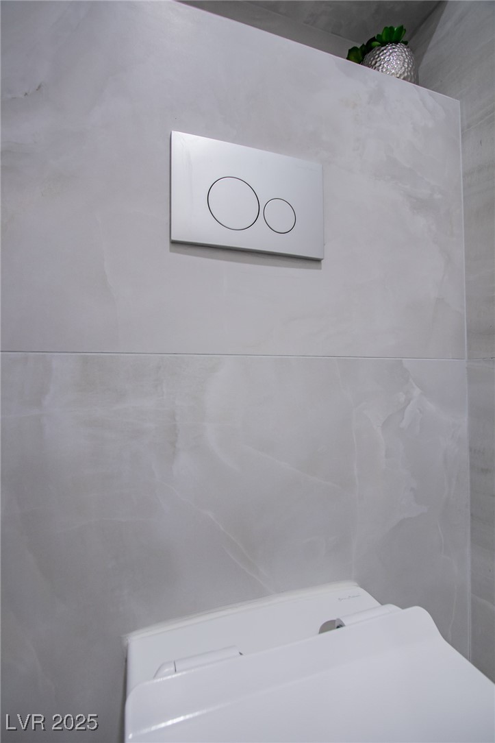 3180 South Tioga Way