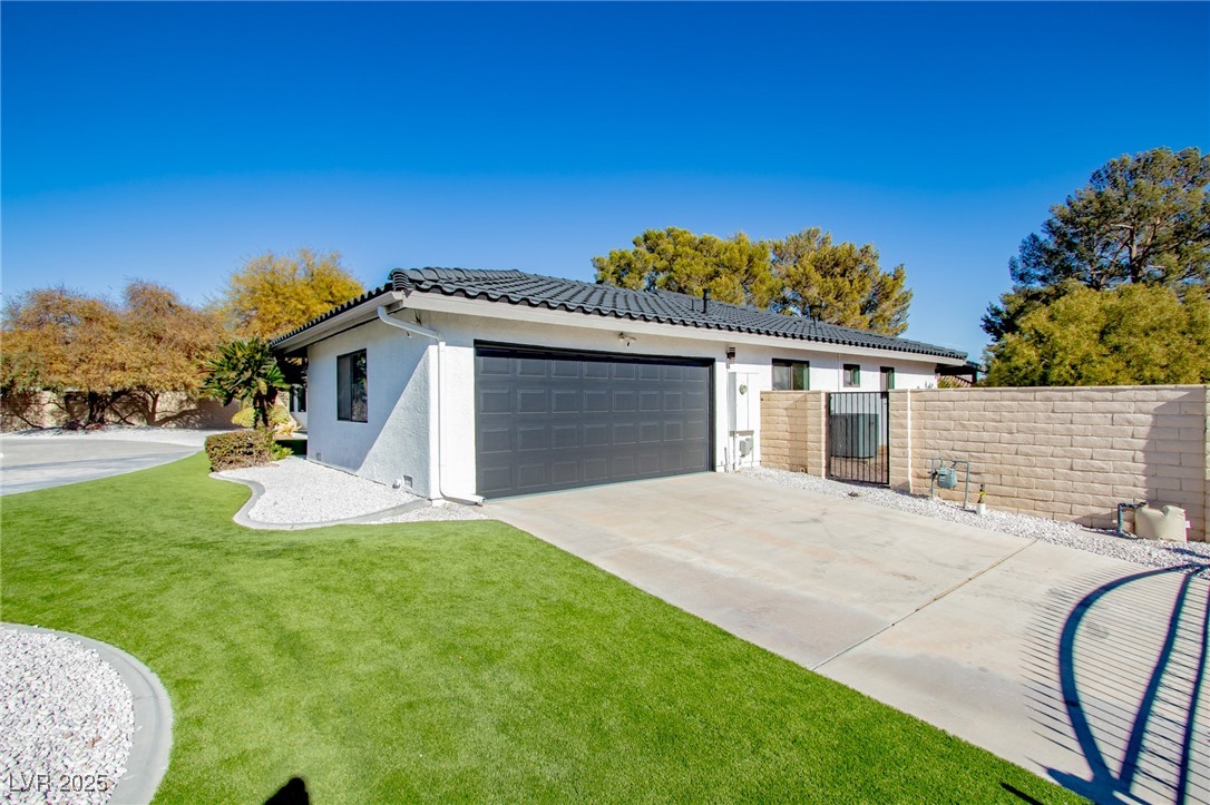 3180 South Tioga Way