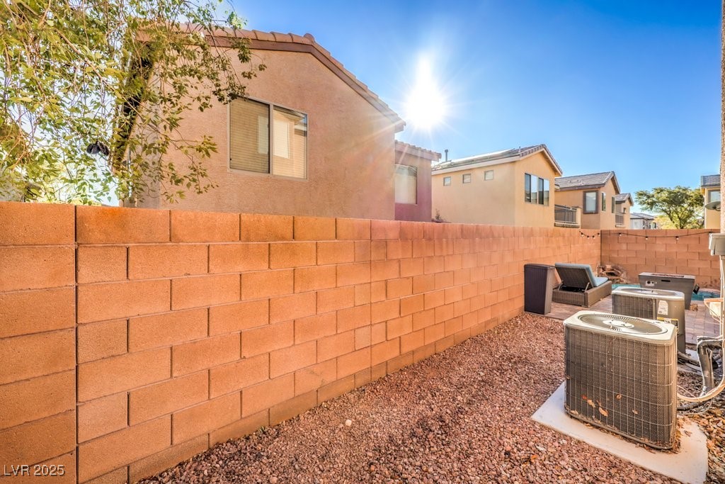 7234 Regent Pond Street