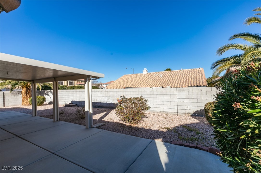 1384 Glassy Pond Avenue