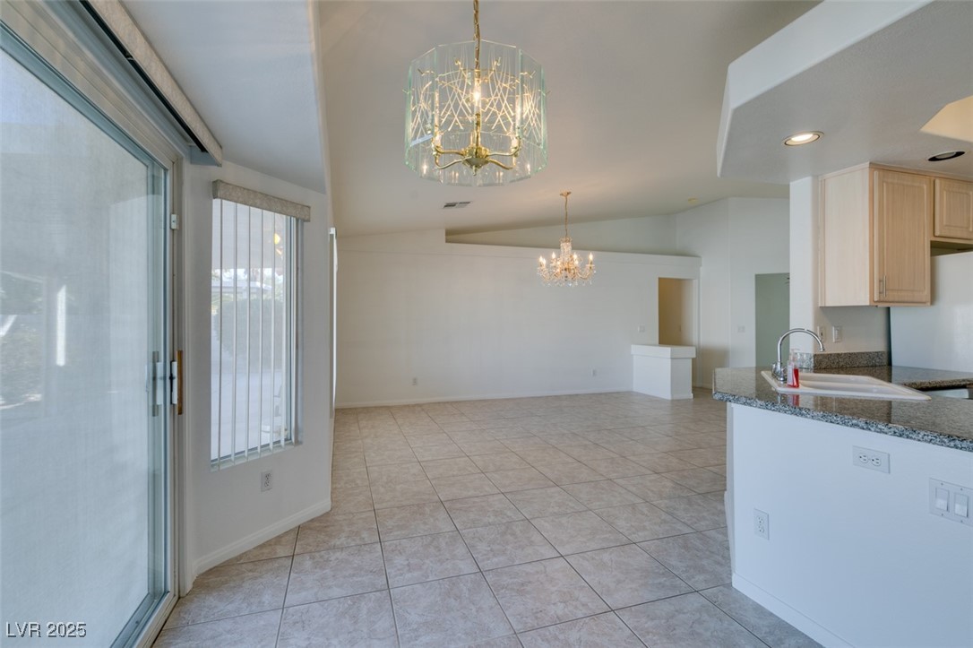 1384 Glassy Pond Avenue