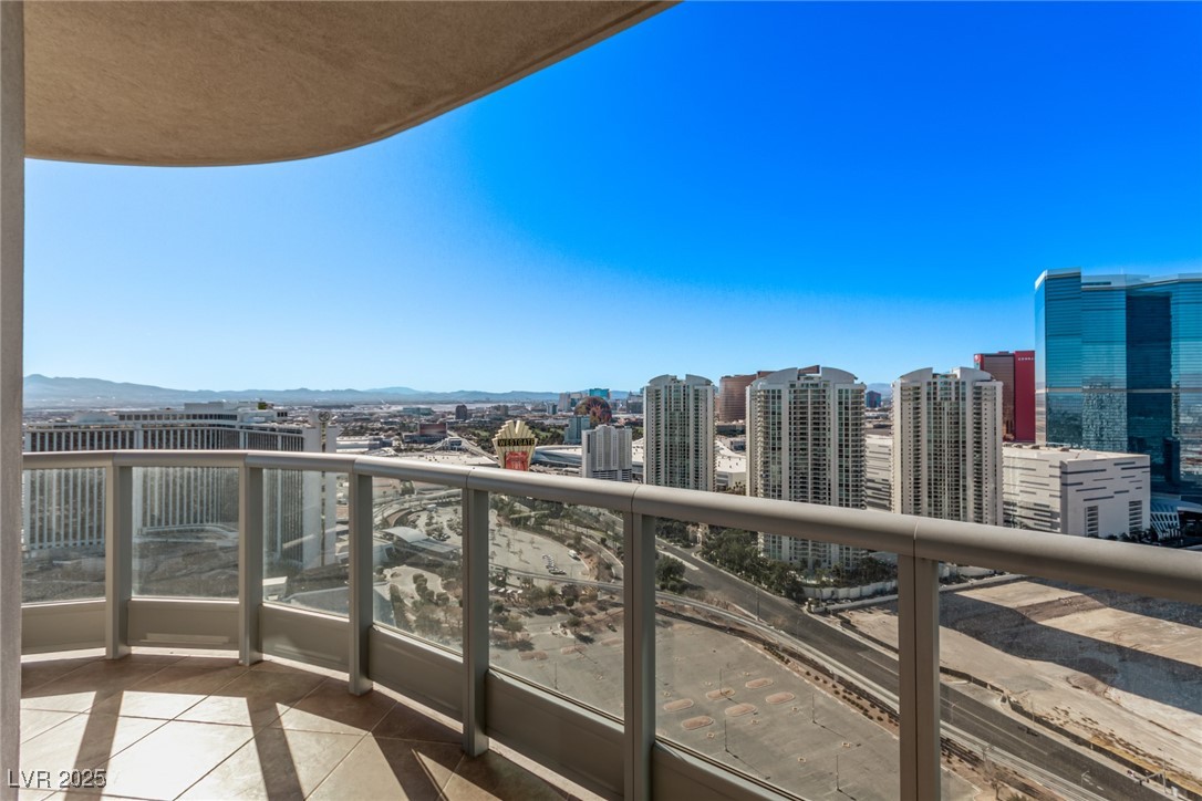 322 Karen Avenue 3808/3804