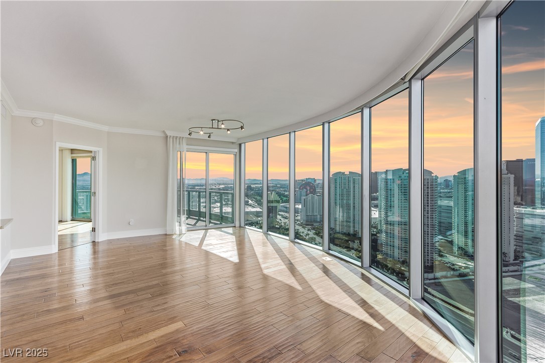 322 Karen Avenue 3808/3804