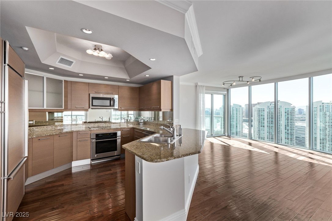 322 Karen Avenue 3808/3804