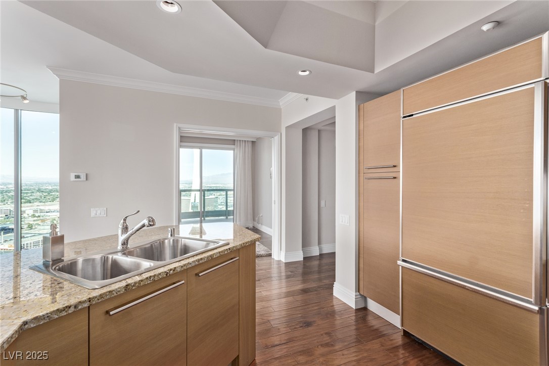 322 Karen Avenue 3808/3804