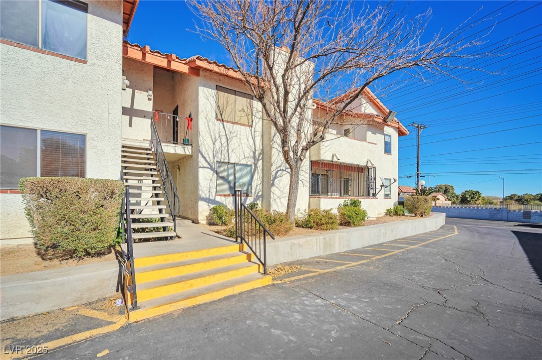 1701 East Katie Avenue 100