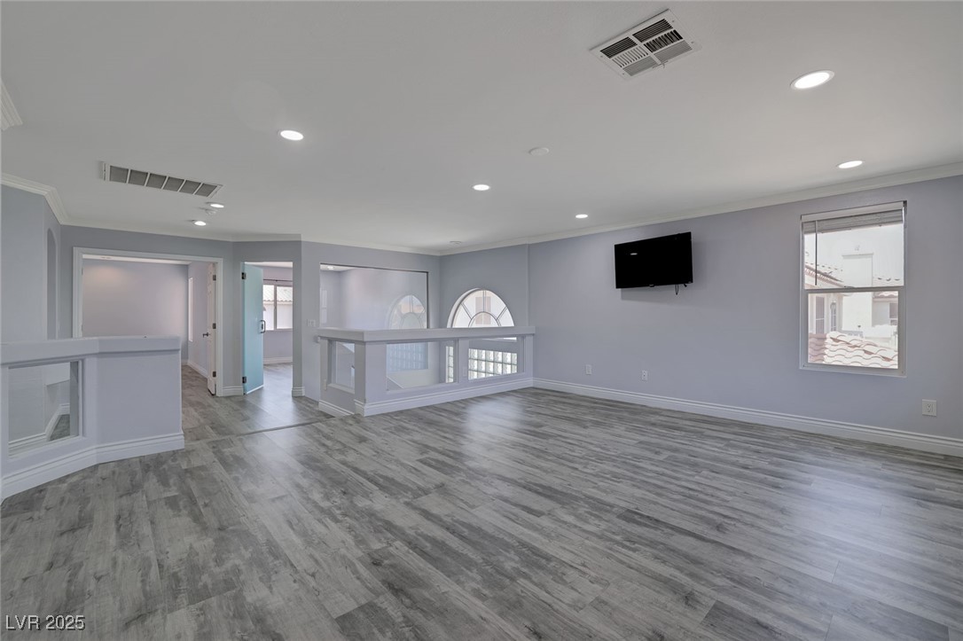 10701 Penfolds Street