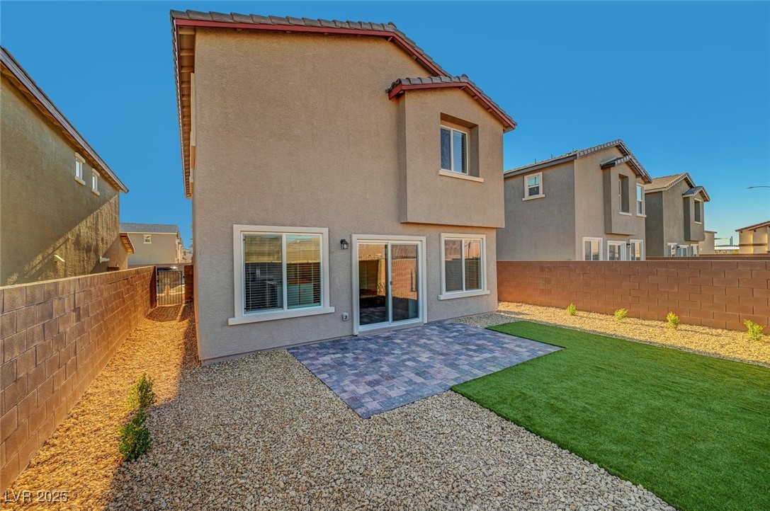 1306 Travis Creek Place