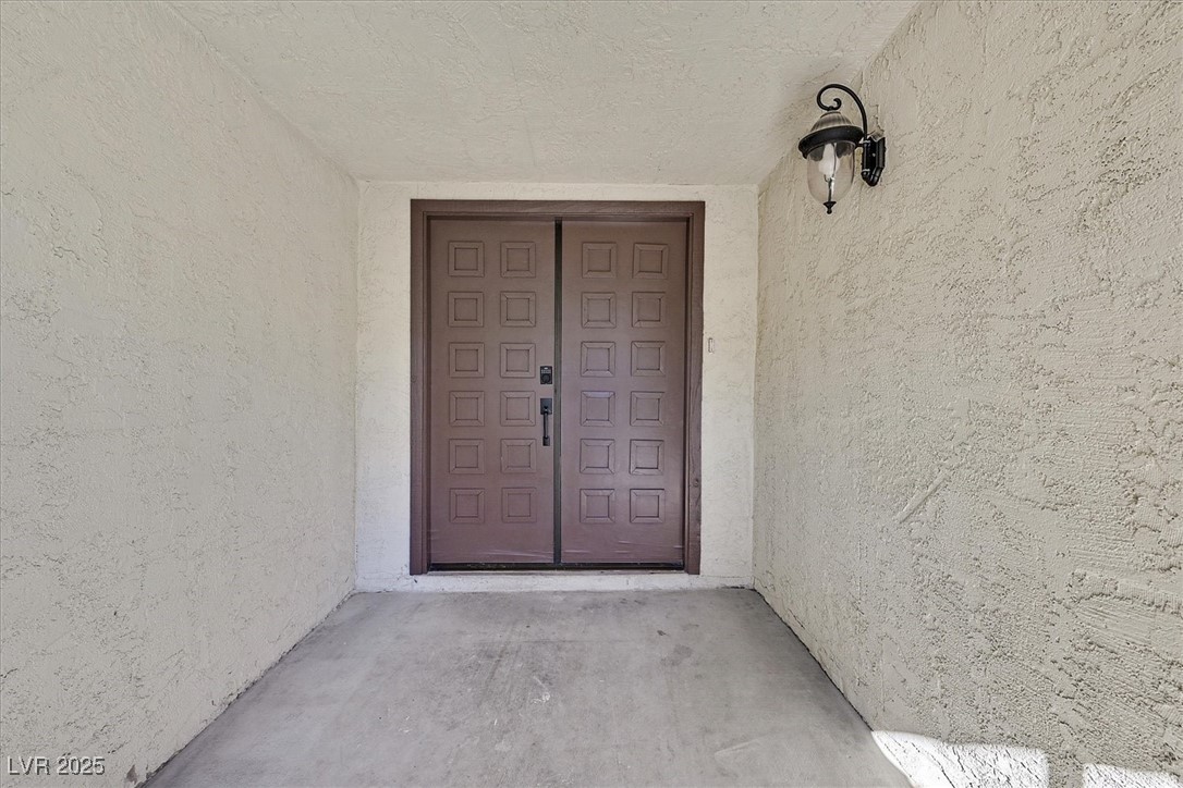 4918 Schumann Drive
